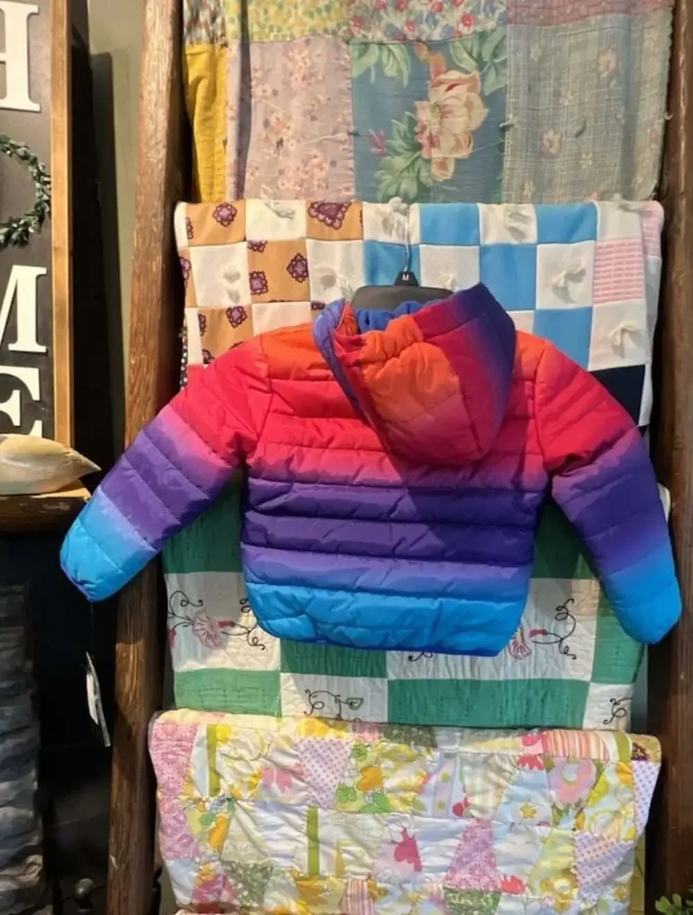 NWT Nike Just Do It Printed Puffer Jacket (Little Kids, Girls, 24 months